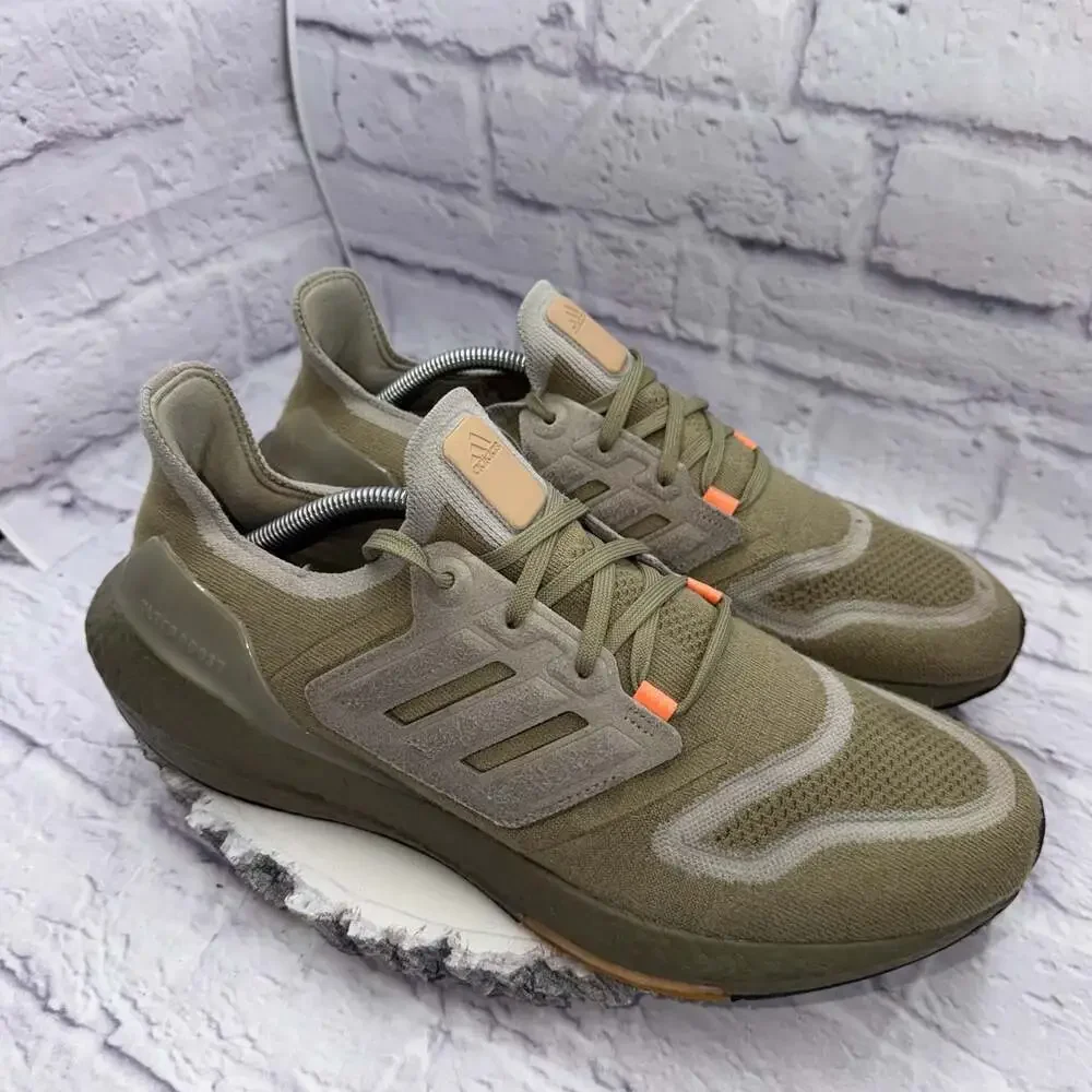 Adidas UltraBoost 22 Mens Sz 12 Orbit Green Beam Orange Running Shoes GX9140
